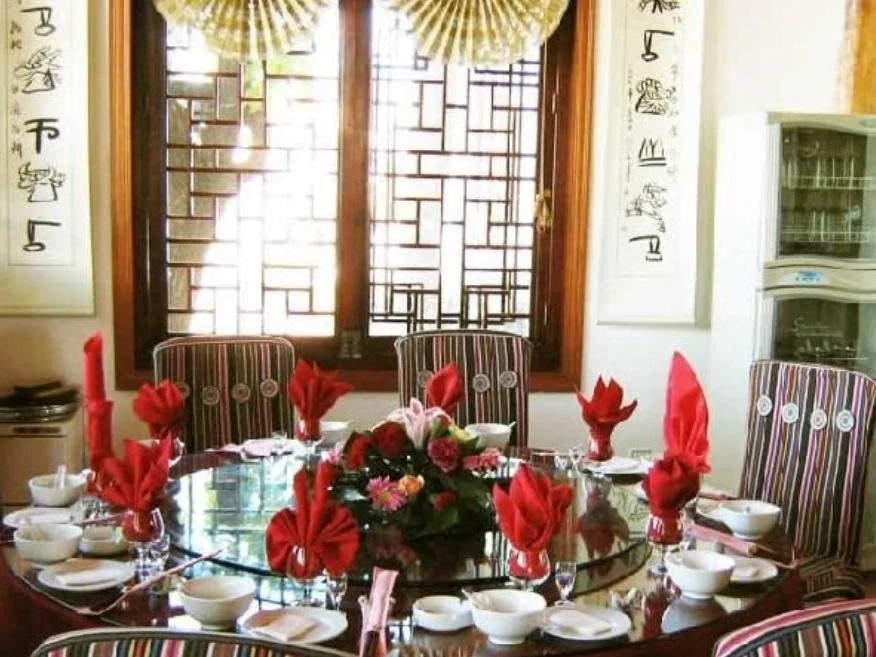 Lijiang Old Town Castle Hotel