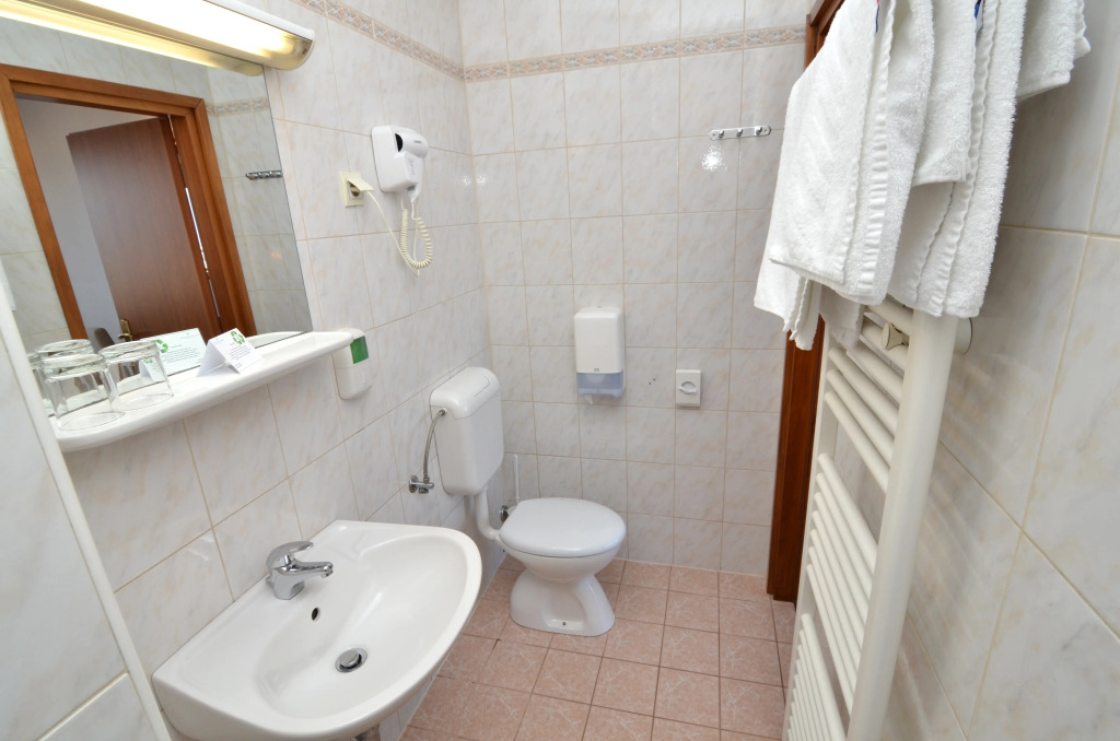 Hotel Neboder