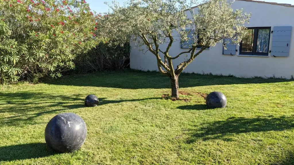 Dépendance de Charme en Provence