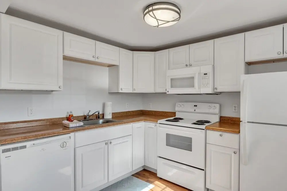 Simple And Cozy Apartment Just Mins To Loon Mountain And Waterville Valley 1 Bedroom Condo by Redawning