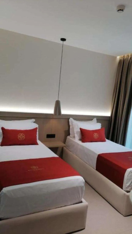 Hotel Skanderbeg