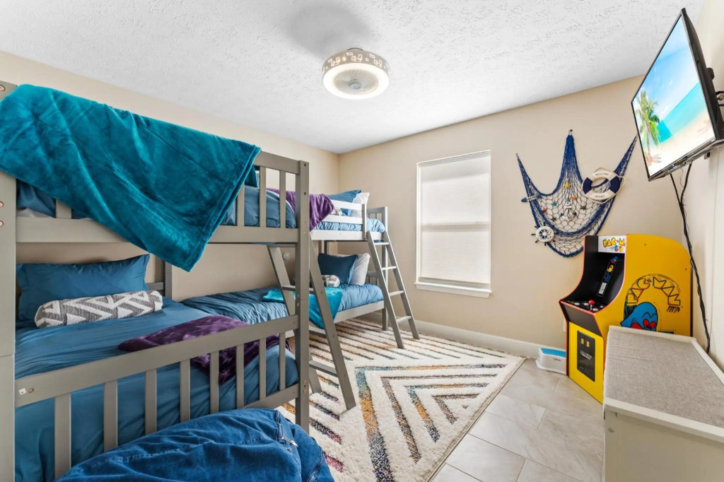 White Cap Surf Shack - Beach, Pools, Tiki-Deck, Arcade, Putting green, Family Fun