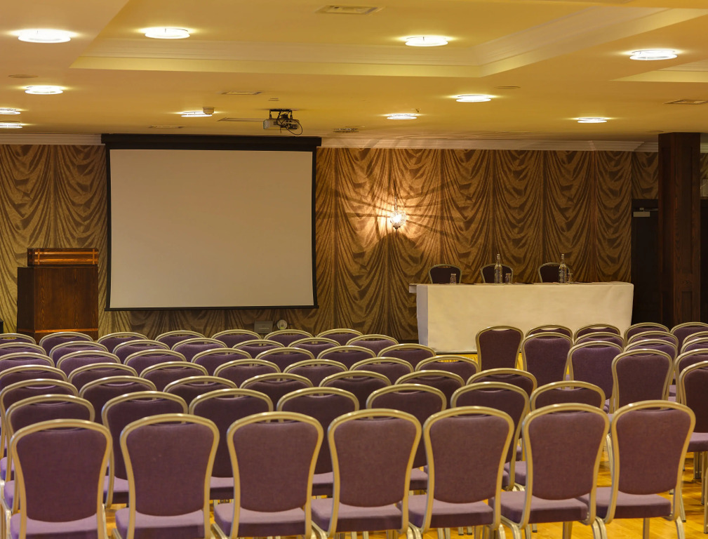 Cavan Crystal Hotel