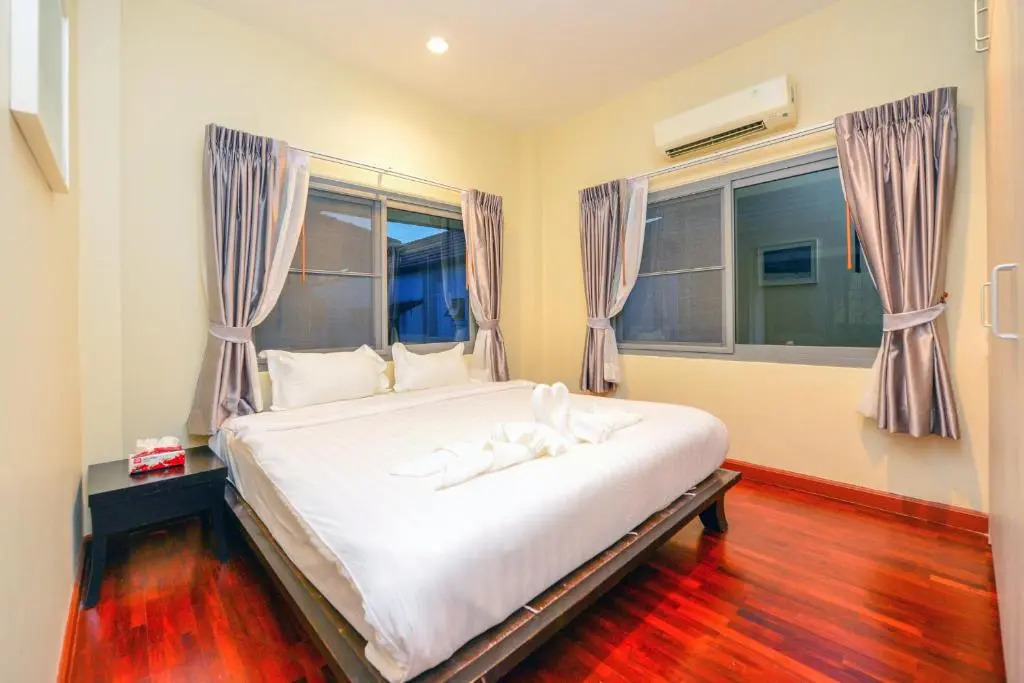 74 Patong villa walk to Bangla Rd in 10min 3 room cozy modern style