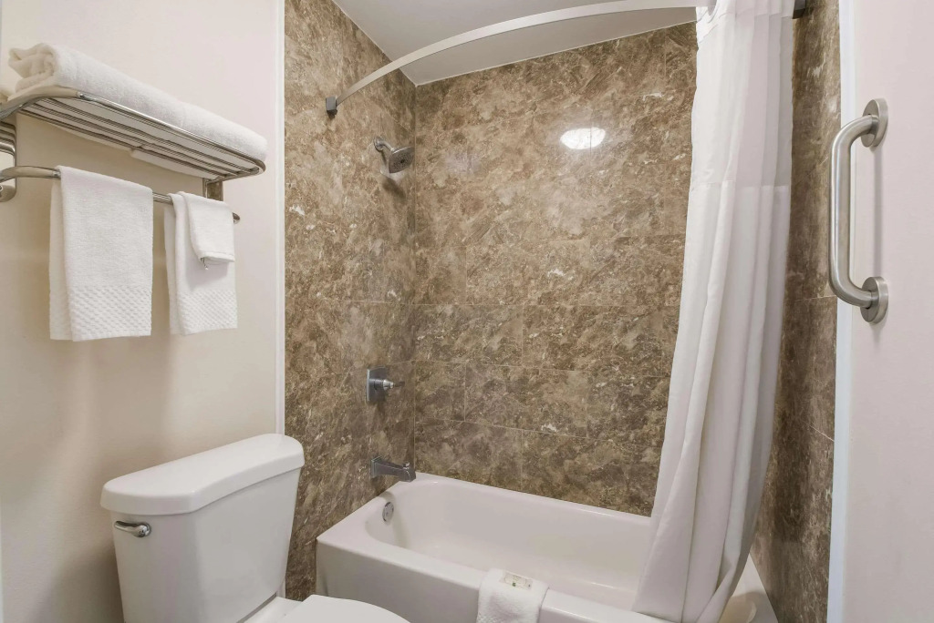 Quality Inn Decherd - Winchester