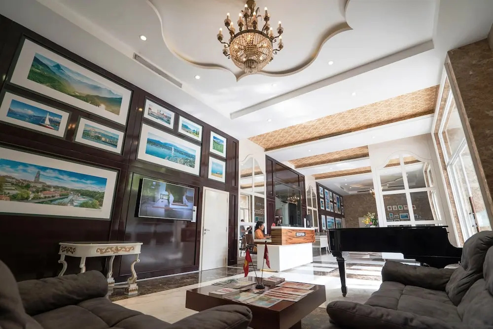 Leman Luxury Suites