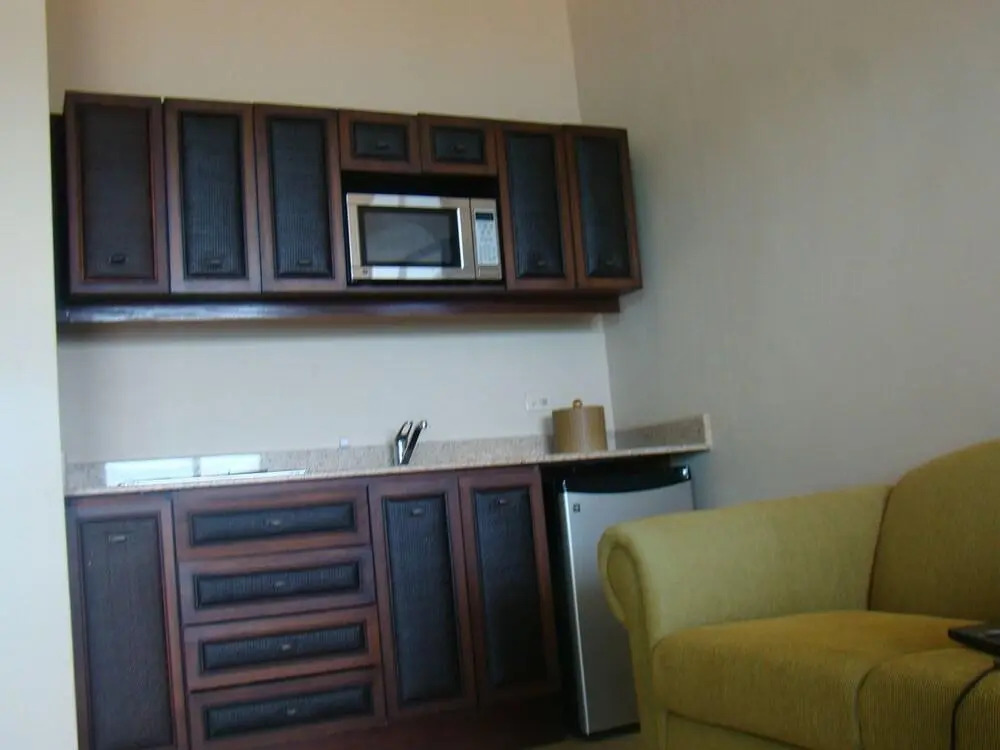 Sea Breeze Hotel