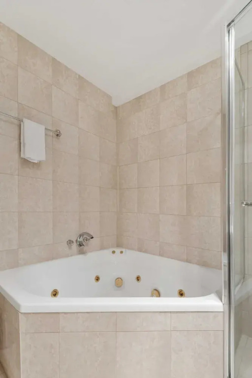Spacious 3-bed Apartment by the MCG