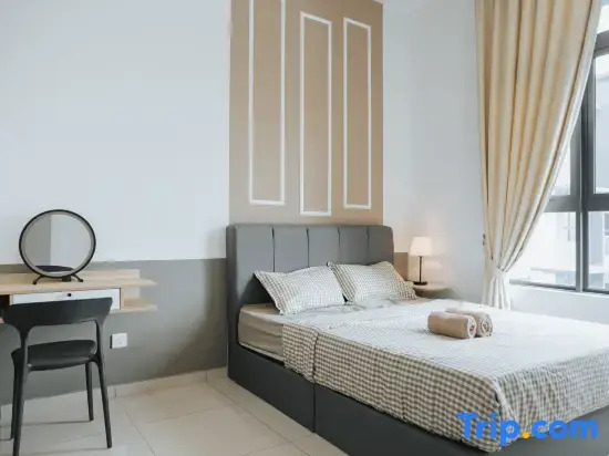 Parkland Residence B11 by Dehoz Suites