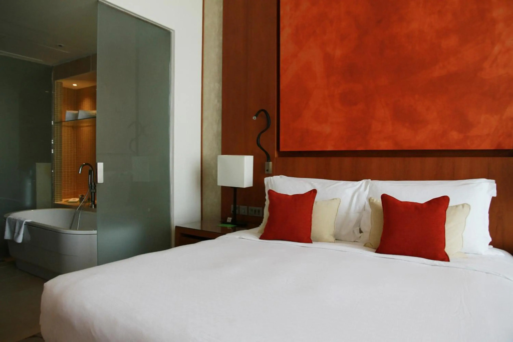 Yas Plaza Marina by IHG