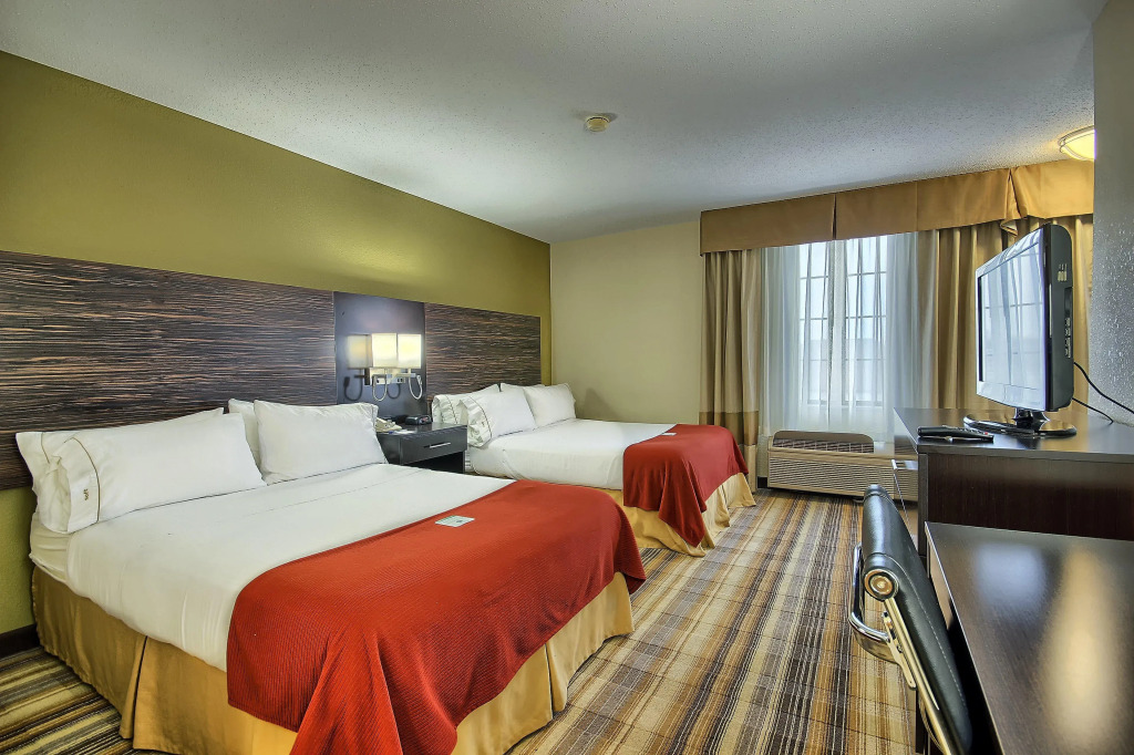 Holiday Inn Express Hotel & Suites Grove City by IHG