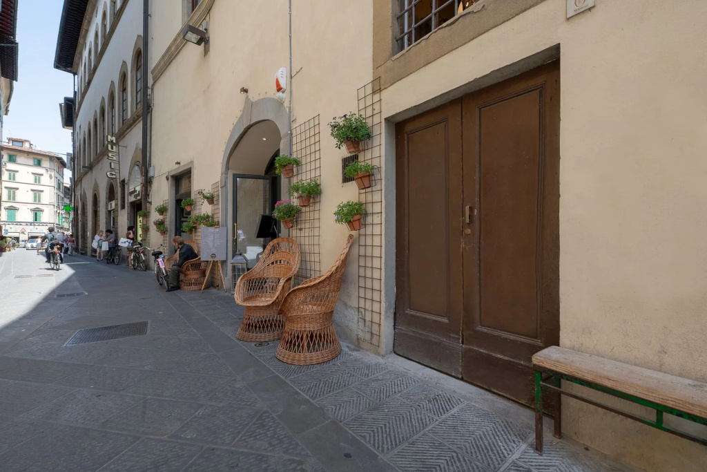 Residenza DEpoca La Basilica by Mamo Florence