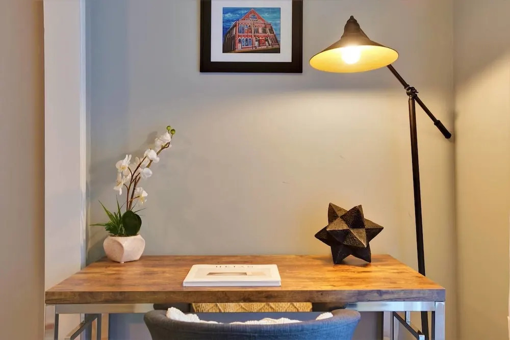 Charming 2br/1.5ba East Nashville Home by Domio