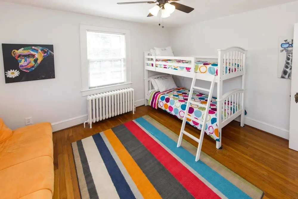23rd Street White House 4 Bedrooms 2 Bathrooms Home