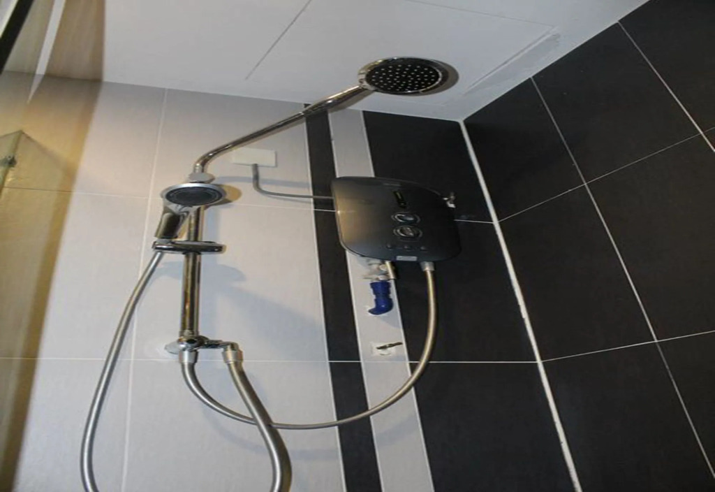 T Hotel Jalan Tar