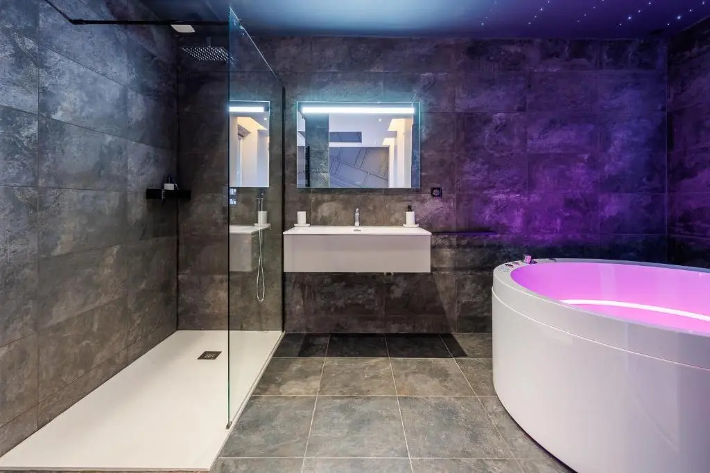 La Purple Suite