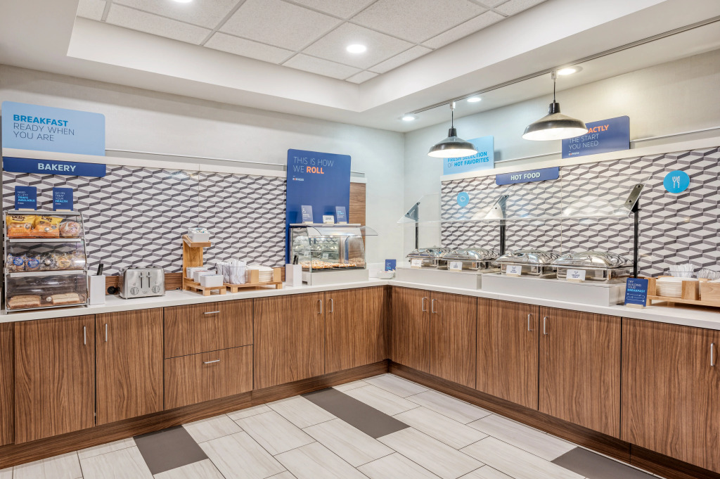 Holiday Inn Express & Suites Vandalia by IHG