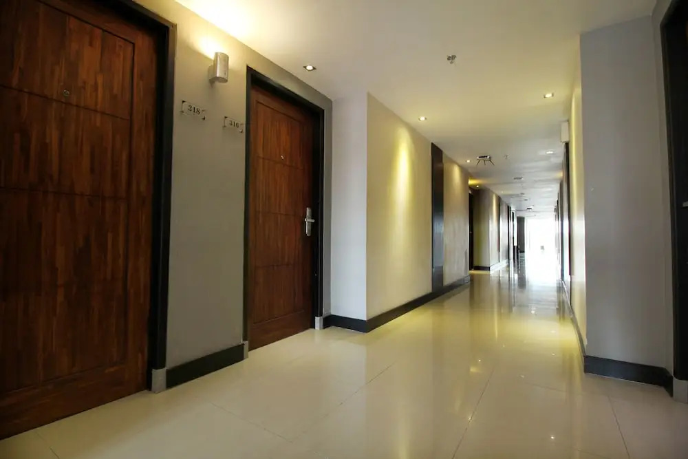 Airy Pelabuhan Makassar Lembeh 68 Makassar