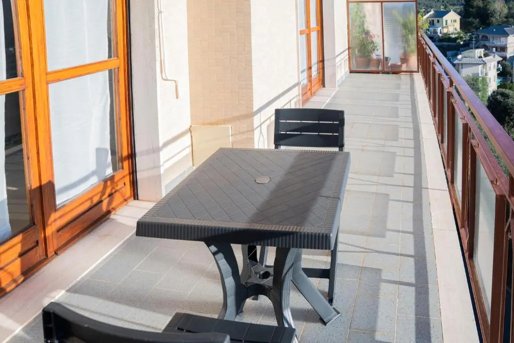 093 - Casa Panorama, Vista Mare e Vista Portofino, 500 metri centro di Chiavari, POSTO AUTO GRATIS INCLUSO