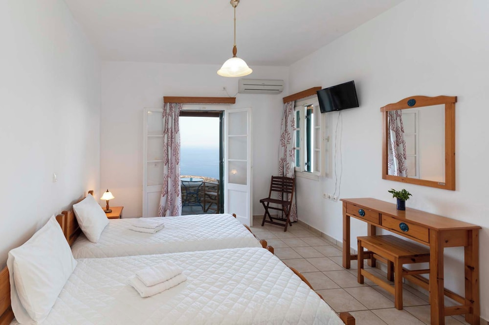 Spitha Rooms