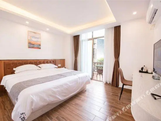 Xiaoshu Wushe Boutique Hostel