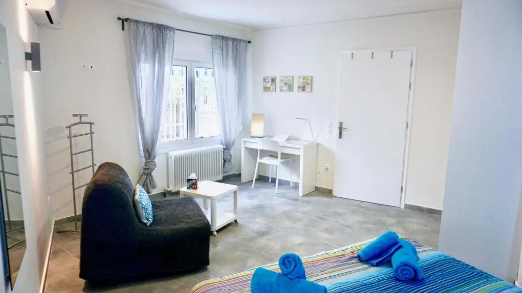 Hilton Hotel Area Renovated Apt next to Metro