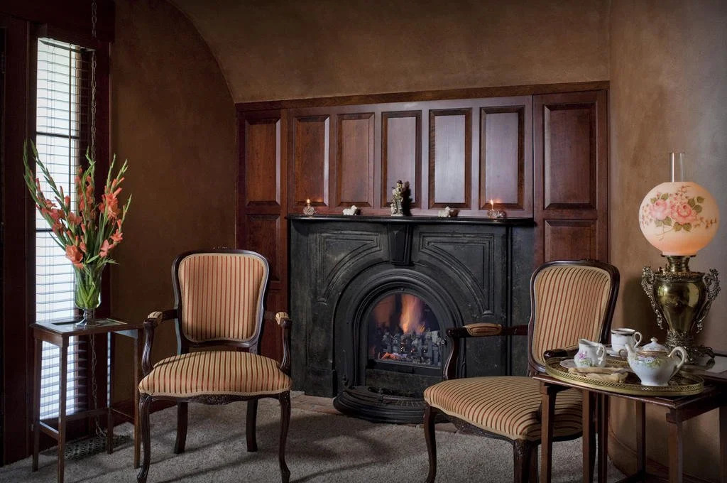 Morgan Samuels Inn