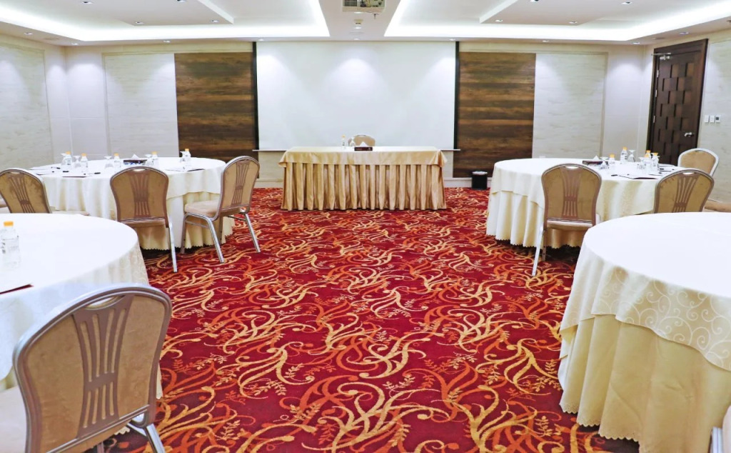 Geneva Hotel