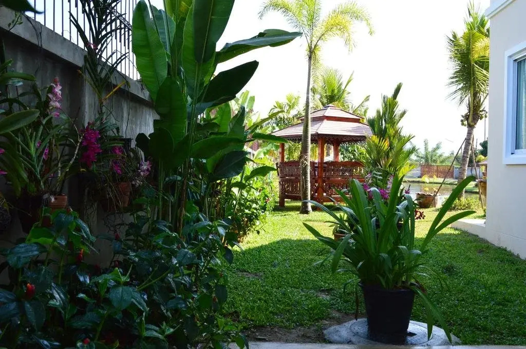 Paradise Garden