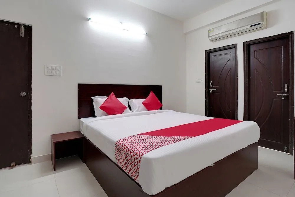 Hyderabad Elite by OYO Rooms