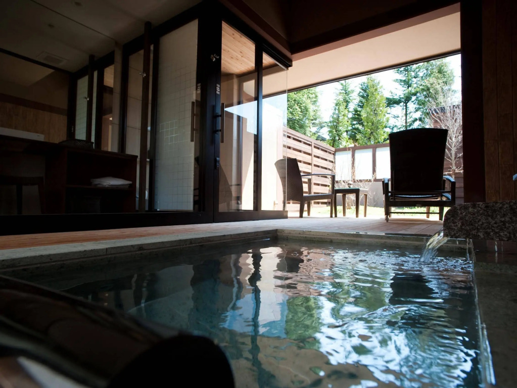 Lake Shikotsu Tsuruga Resort Spa Mizu no Uta
