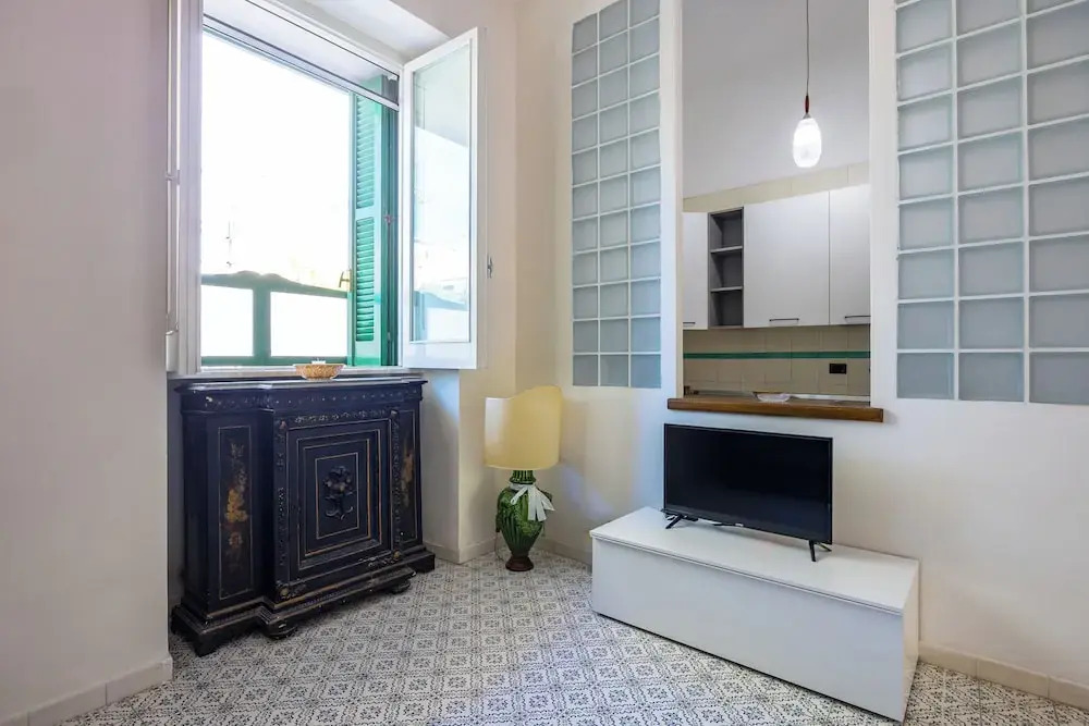 Villa Villari Terrace and Patio by Napoliapartments