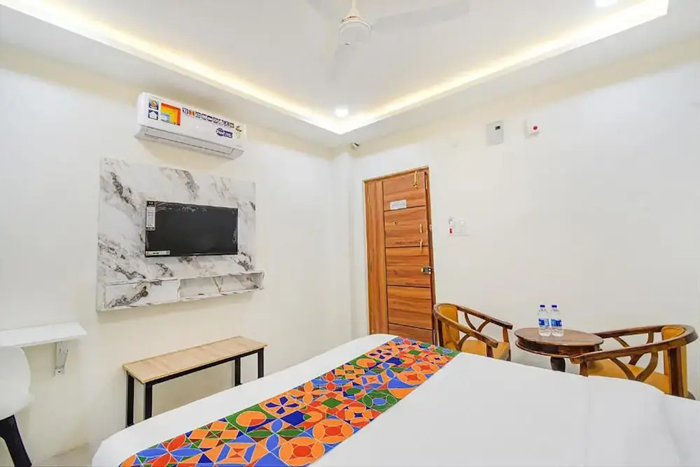 FabHotel SSR Ikon Suites - Nr Hyderabad Central University, Kondapur
