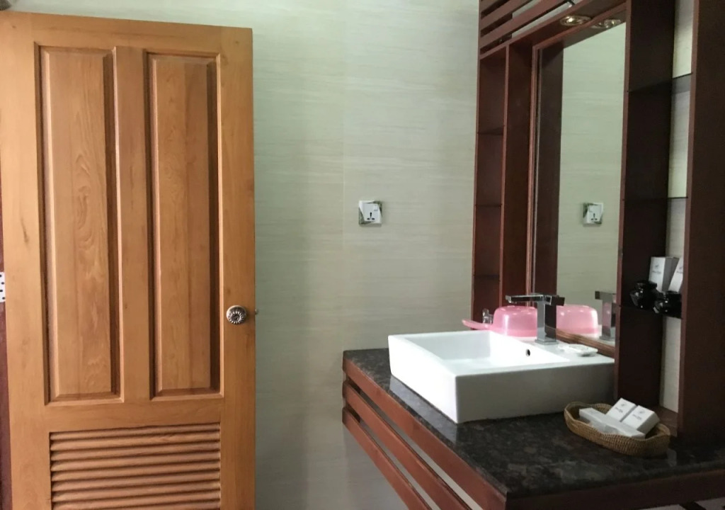 Attran Hotel