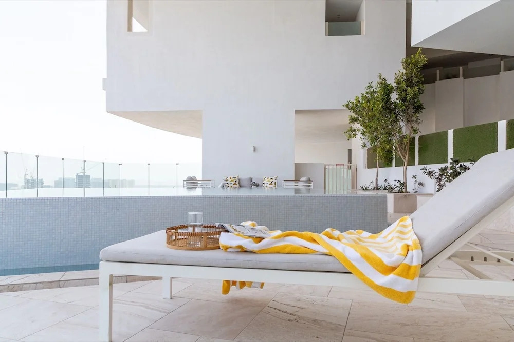 Exclusive 2BR Sky Villa In The Five - JVC