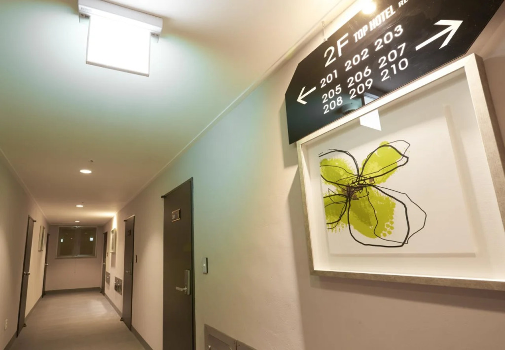 Top Hotel & Residence