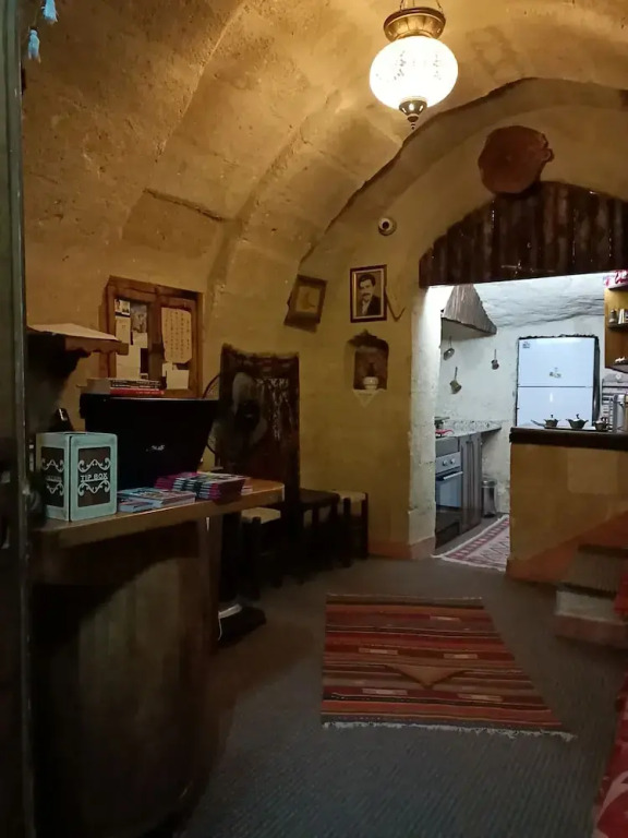Naturels Cave House