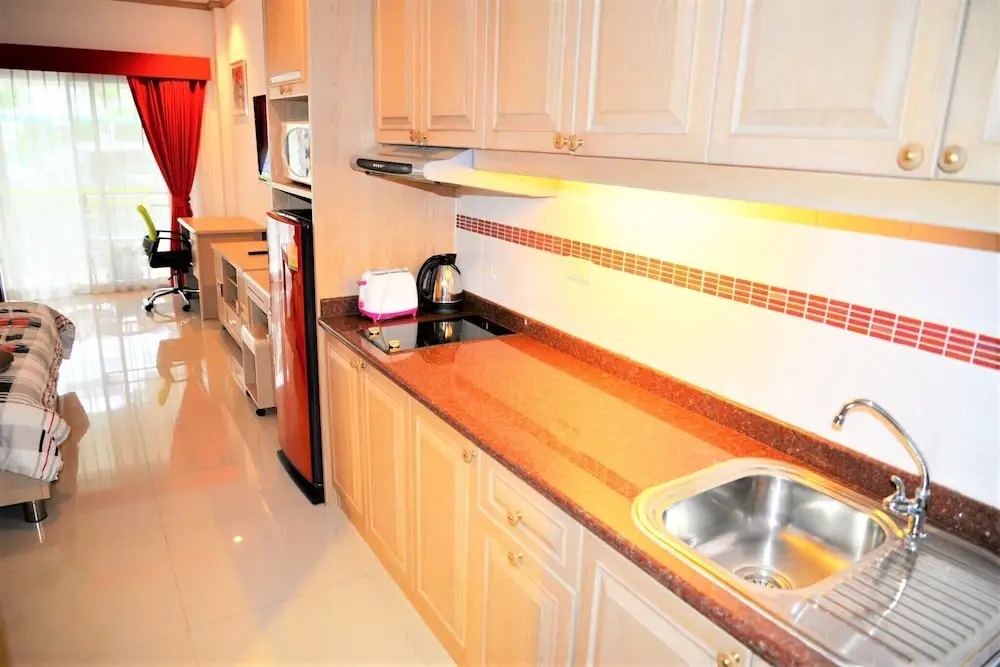 Baan Suan Lalana Te Ground Floor Studio Apartment Jomtien