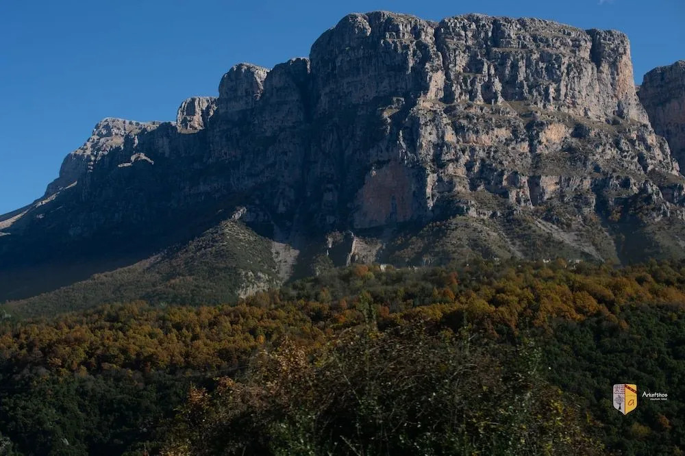 Arkefthos Mountain Hotel