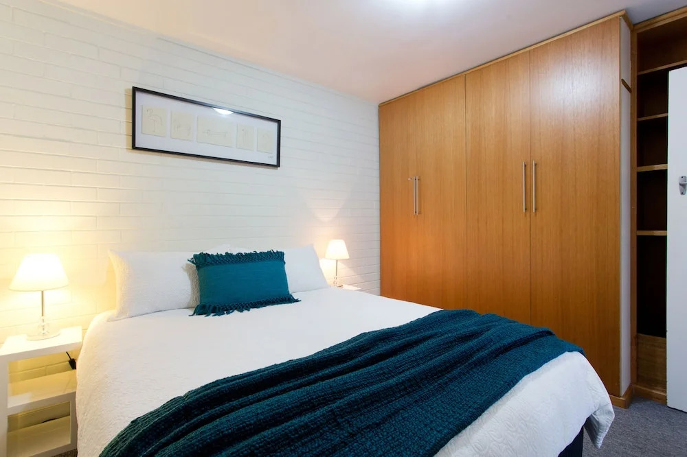 Hensman Road Apartment Shenton Park