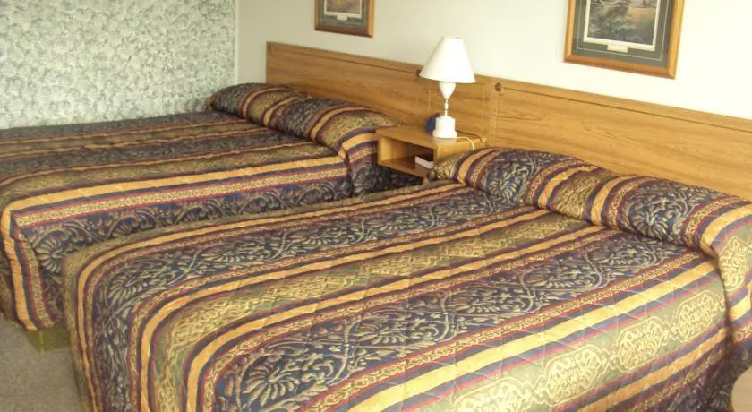 Pine Grove Motel