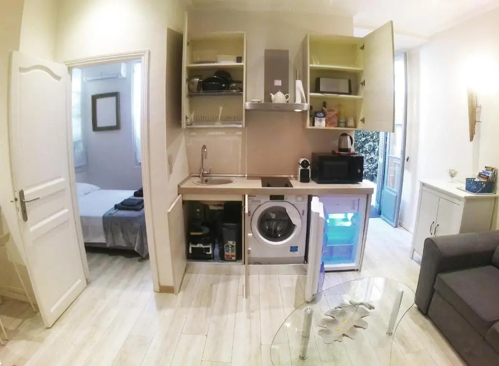 Apartment in the heart of Nice