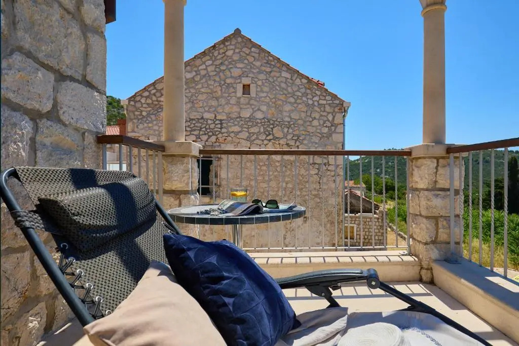 Hedera Estate, Villa Hedera IX