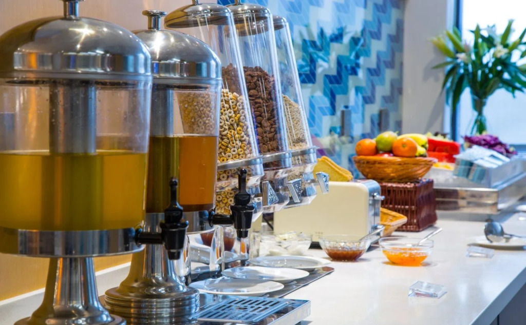 Holiday Inn Express Haining City Center