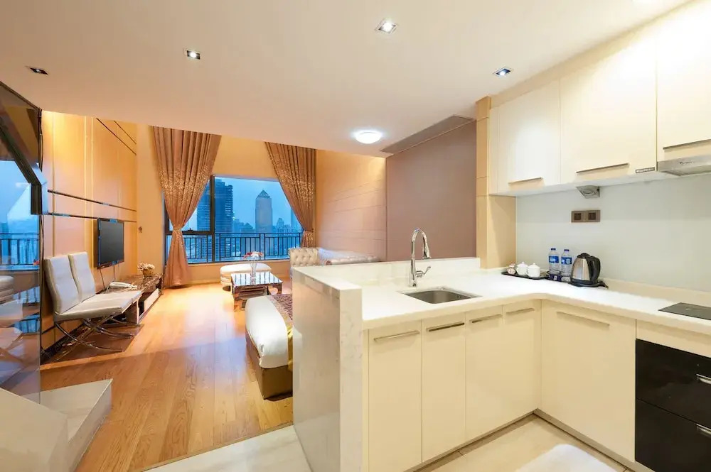 Yicheng Apartment Central Plaza