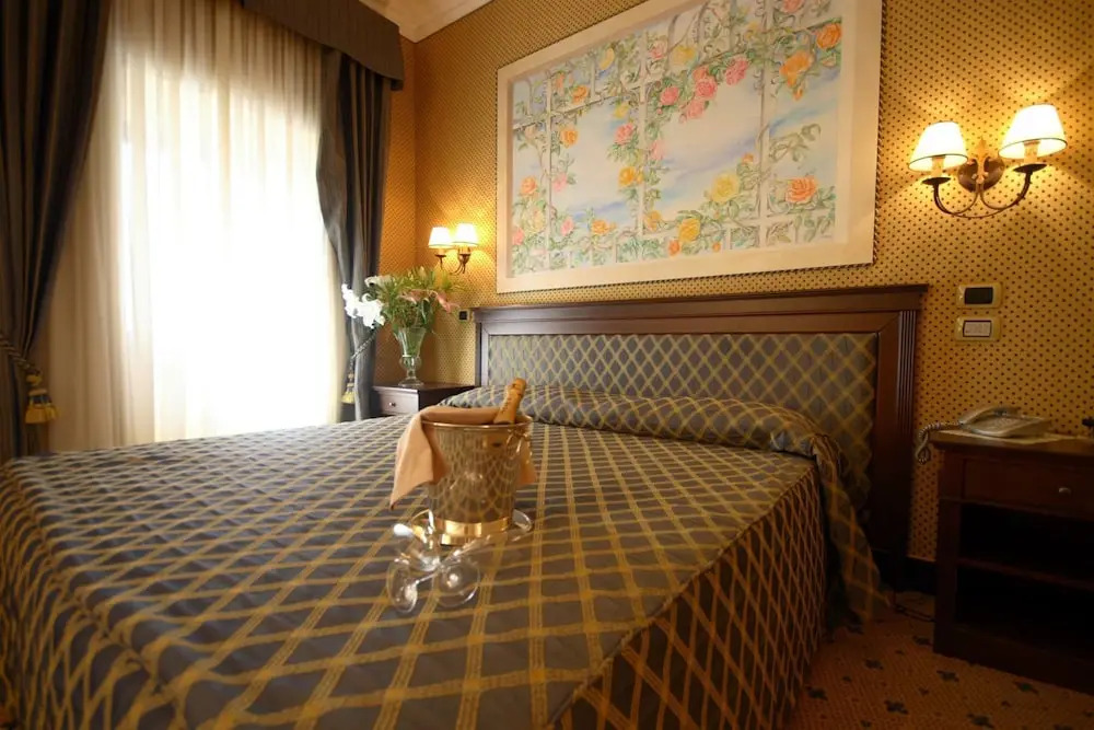 Hotel Don Carlo