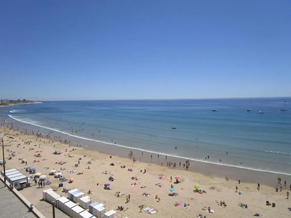 Appartement Les Sables-d'Olonne, 1 pièce, 4 personnes - FR-1-197-431