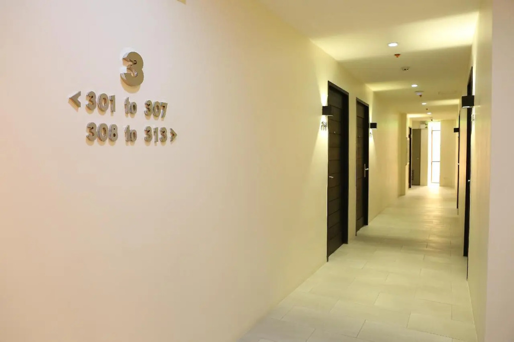 Achievers Airport Hotel
