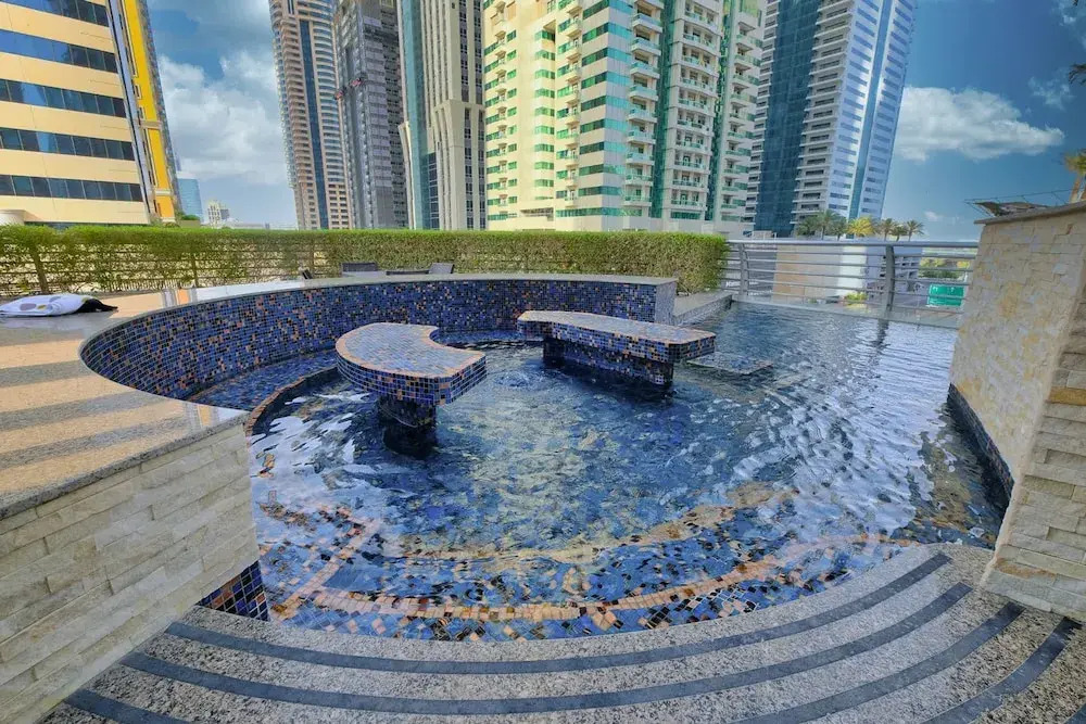 Luxurious 2-bedroom Apartment Perfect for Families in Dubai Marina