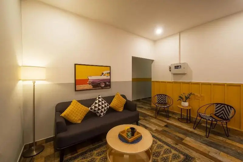 OYO Townhouse 254 HRBR-Kalyannagar